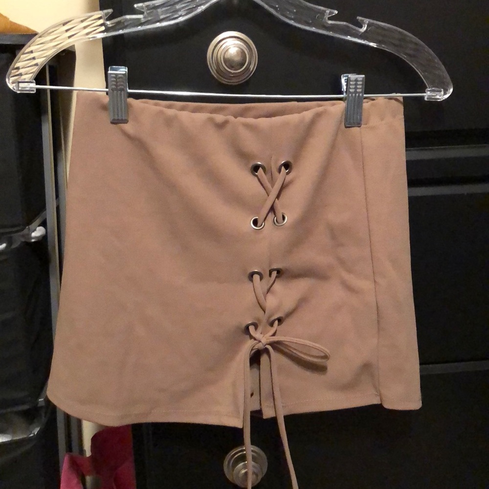 Skort